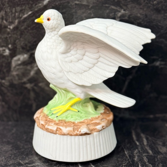 Dove Music Box - Picture 3 of 11